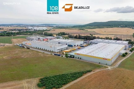 Pronájem skladového prostoru 3671 m²