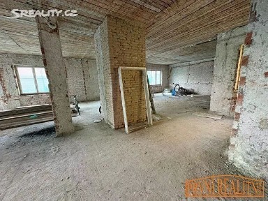 Prodej komerční nemovitosti 564 m²
