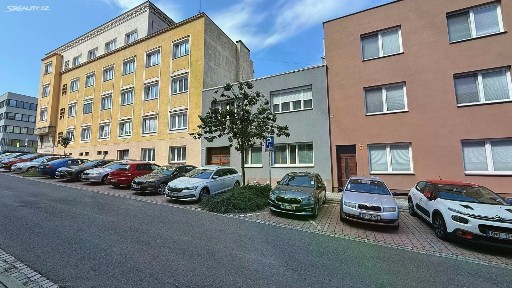 Lorencova, Zlín