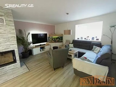 Uherský Brod, Uherské Hradiště, Kučerovo nám.