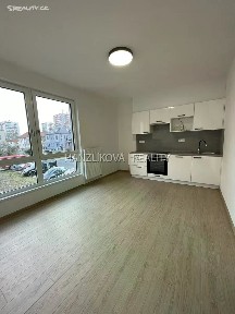 Pronájem bytu 1+kk 24 m² Hálkova, České Budějovice - České Budějovice 3