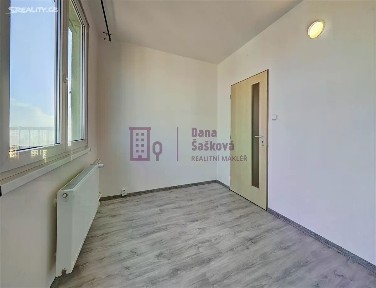 Pronájem bytu 2+kk 31 m² sídliště Vajgar, Jindřichův Hradec - Jindřichův Hradec III