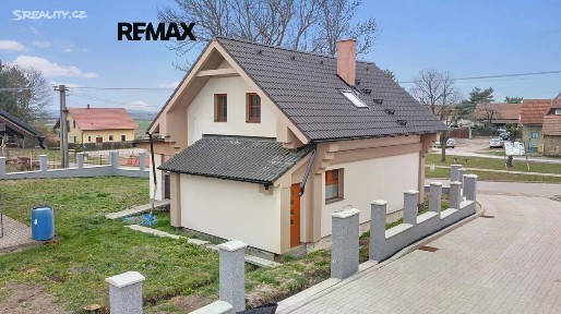 Olešnice, Hradec Králové, Levín