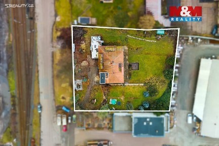 Prodej rodinného domu 705 m², pozemek 2972 m²