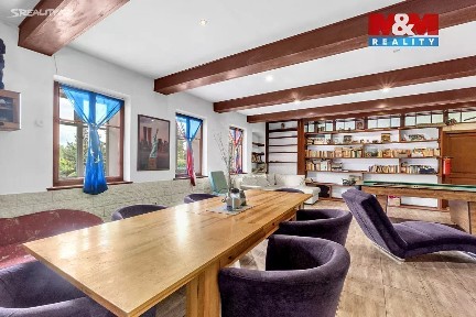 Prodej rodinného domu 344 m², pozemek 4173 m²
