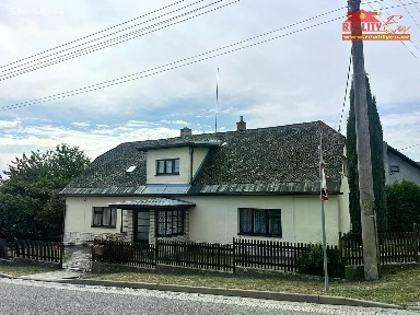 Prodej rodinného domu 280 m², pozemek 594 m² Hořičky
