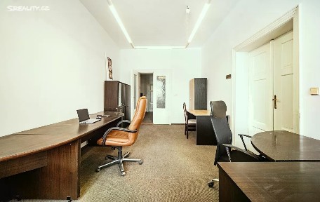 Pronájem kanceláře 86 m² Mírové náměstí, Broumov