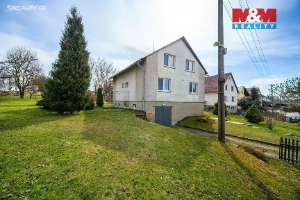 Prodej rodinného domu 160 m², pozemek 2358 m²