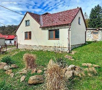 Prodej rodinného domu 144 m², pozemek 1388 m² Lipinka
