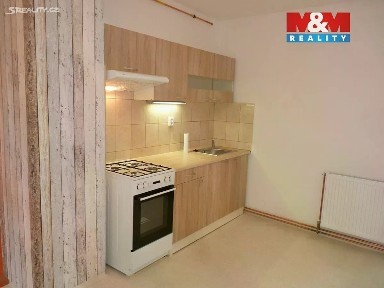Prodej činžovního domu 385 m²