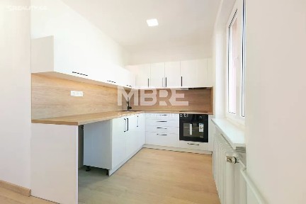 Pronájem bytu 2+kk 55 m² Kosmonautů, Karviná - Ráj