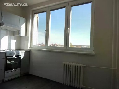 Pronájem bytu 1+1 36 m² Výškovická, Ostrava - Zábřeh
