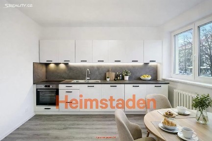 Pronájem bytu 4+kk 132 m² Hlavní třída, Ostrava - Poruba
