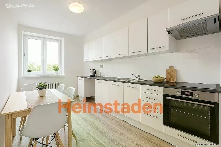 Pronájem bytu 2+1 56 m² Budovatelská, Ostrava - Poruba