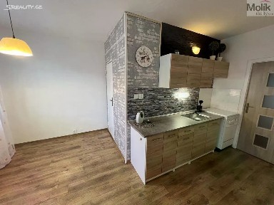 Prodej bytu 2+1 61 m² Karla Čapka, Krupka - Maršov