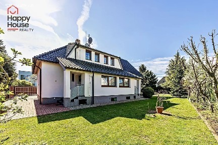 Pronájem rodinného domu 283 m², pozemek 720 m² Havraní, Praha - Suchdol