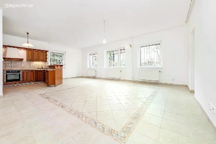 Pronájem rodinného domu 300 m², pozemek 600 m² K Vizerce, Praha - Nebušice