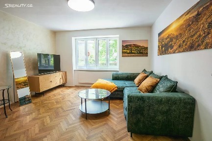 Mikulov, Břeclav, Nová