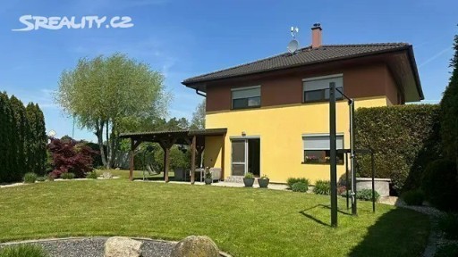 Prodej rodinného domu 170 m², pozemek 760 m²