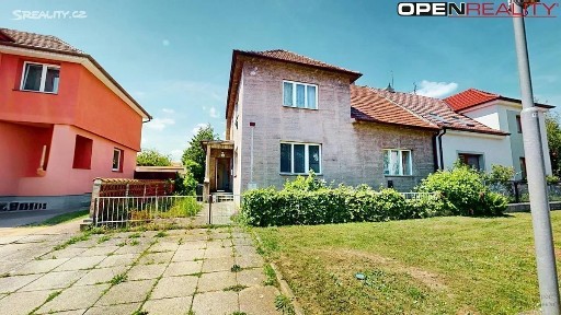 Strážnice, Hodonín, Polní