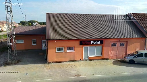 Prodej rodinného domu 550 m², pozemek 775 m²
