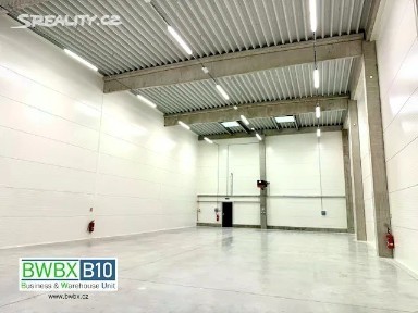 Pronájem skladového prostoru 443 m²
