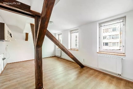 Prodej bytu 2+kk 50 m² Holečkova, Praha - Košíře