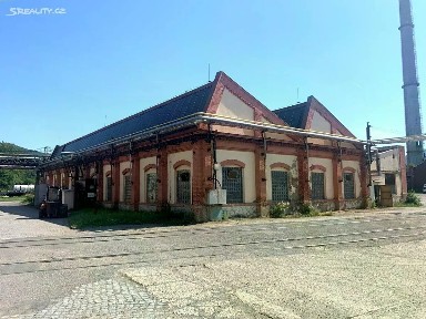 Pronájem výrobní haly, prostoru 942 m²