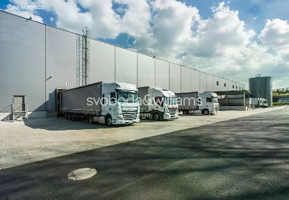 Pronájem skladového prostoru 15000 m² Chlumec