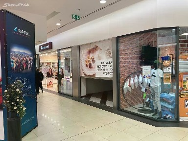 Pronájem obchodního prostoru 32 m²