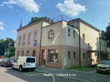 Husovo nám., Děčín - Děčín IV-Podmokly