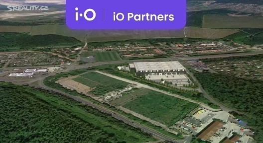 Pronájem skladového prostoru 9330 m²