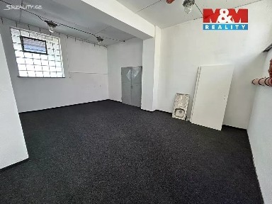 Pronájem skladového prostoru 66 m²