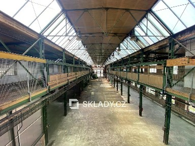 Pronájem skladového prostoru 1520 m²