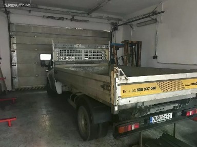 Pronájem výrobní haly, prostoru 591 m²