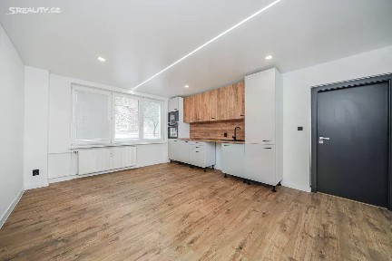 Prodej bytu 3+kk 62 m² Břustkova, Ostrava - Výškovice
