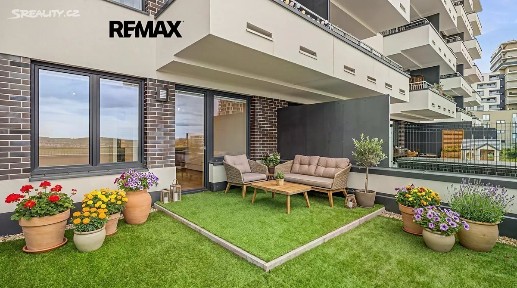 Prodej bytu 1+kk 42 m² Thomasova, Praha - Třebonice