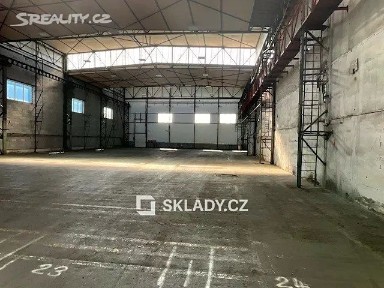 Pronájem skladového prostoru 2400 m²