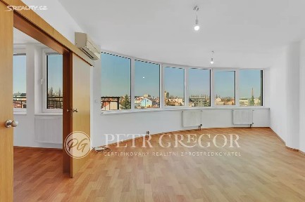 Prodej bytu 2+1 72 m² Jiráskova, Poděbrady - Poděbrady III
