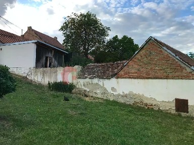 Suchý řádek, Ždánice