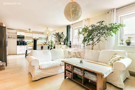 Prodej rodinného domu 180 m², pozemek 354 m²