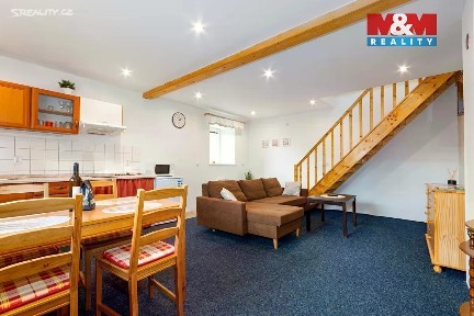 Prodej chalupy 180 m², pozemek 151 m²