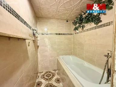 Prodej bytu 3+1 62 m² Jirkovská, Chomutov