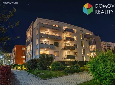 Prodej bytu 4+kk 118 m² Toufarova, Praha - Stodůlky