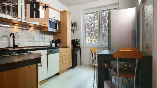 Prodej bytu 3+1 64 m² Vdovská, Ostrava - Muglinov