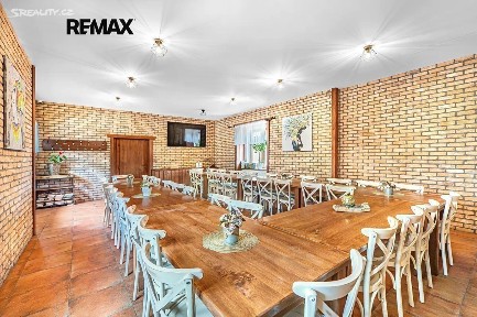 Prodej restaurace 500 m² Sýkořice