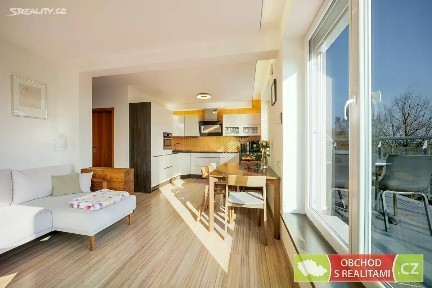 Prodej bytu 3+kk 93 m² Studnická, Praha - Horní Počernice