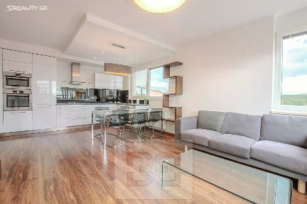 Pronájem bytu 3+kk 70 m² Mrkosova, Praha - Velká Chuchle