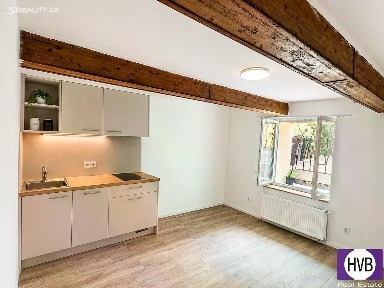 Prodej bytu 1+kk 24 m² Bulharská, Praha - Vršovice