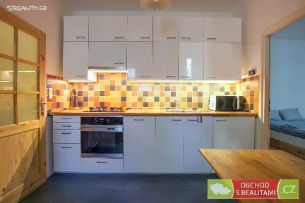 Prodej bytu 2+kk 40 m² U Uranie, Praha - Holešovice